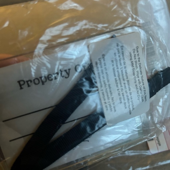 Thirty One NEW Take along bag tag, luggage, travel, mermaid print - Picture 4 of 6